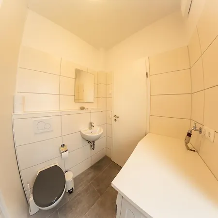 펜션 4827 In Tossens 토센스